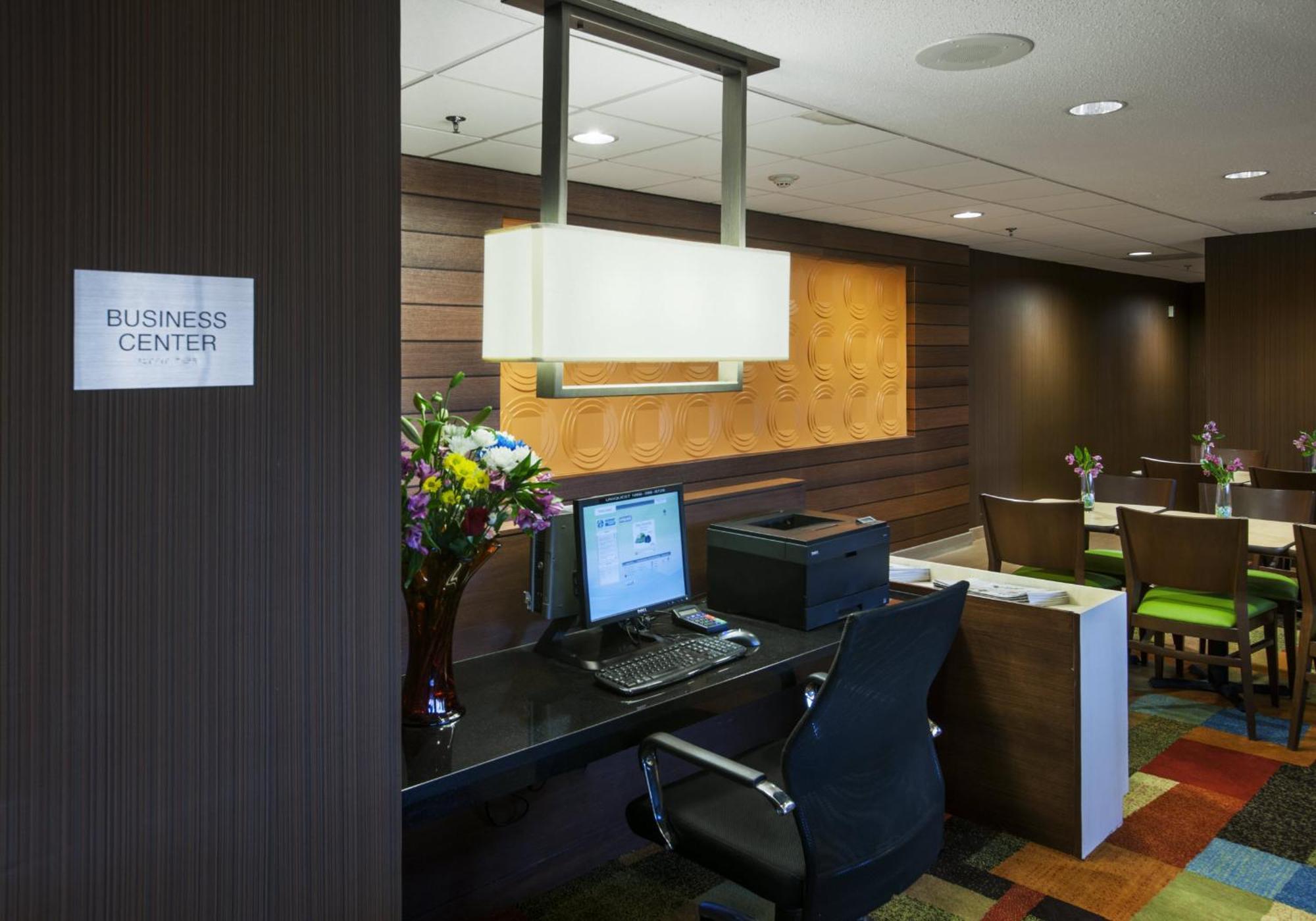 Fairfield Inn By Marriott East Rutherford Meadowlands Экстерьер фото