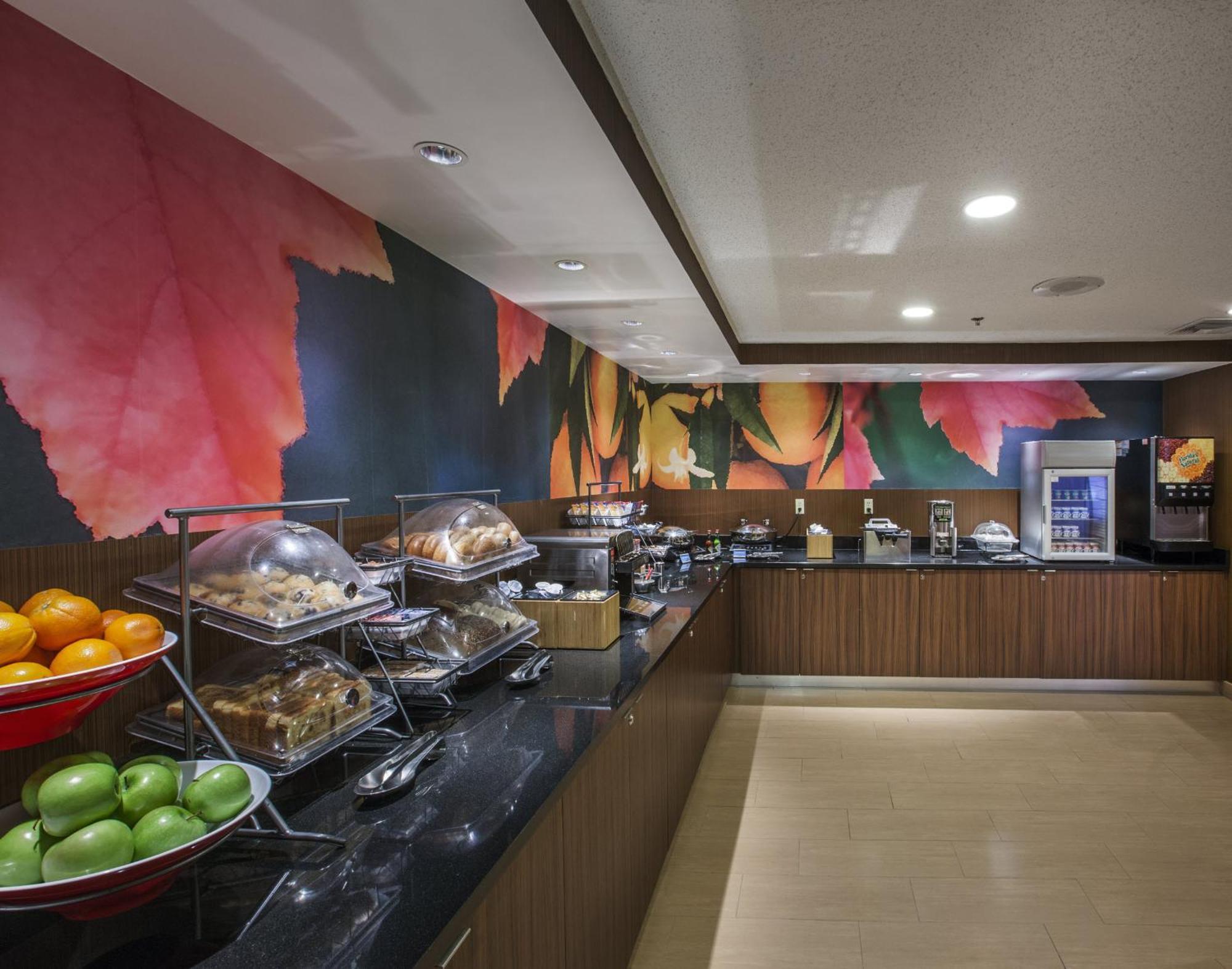 Fairfield Inn By Marriott East Rutherford Meadowlands Экстерьер фото