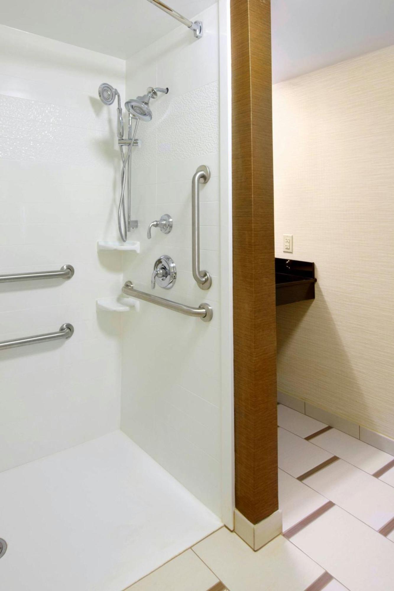 Fairfield Inn By Marriott East Rutherford Meadowlands Экстерьер фото