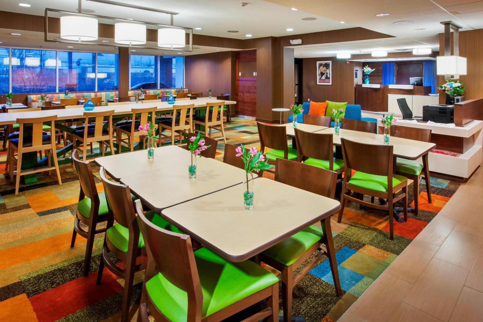 Fairfield Inn By Marriott East Rutherford Meadowlands Экстерьер фото