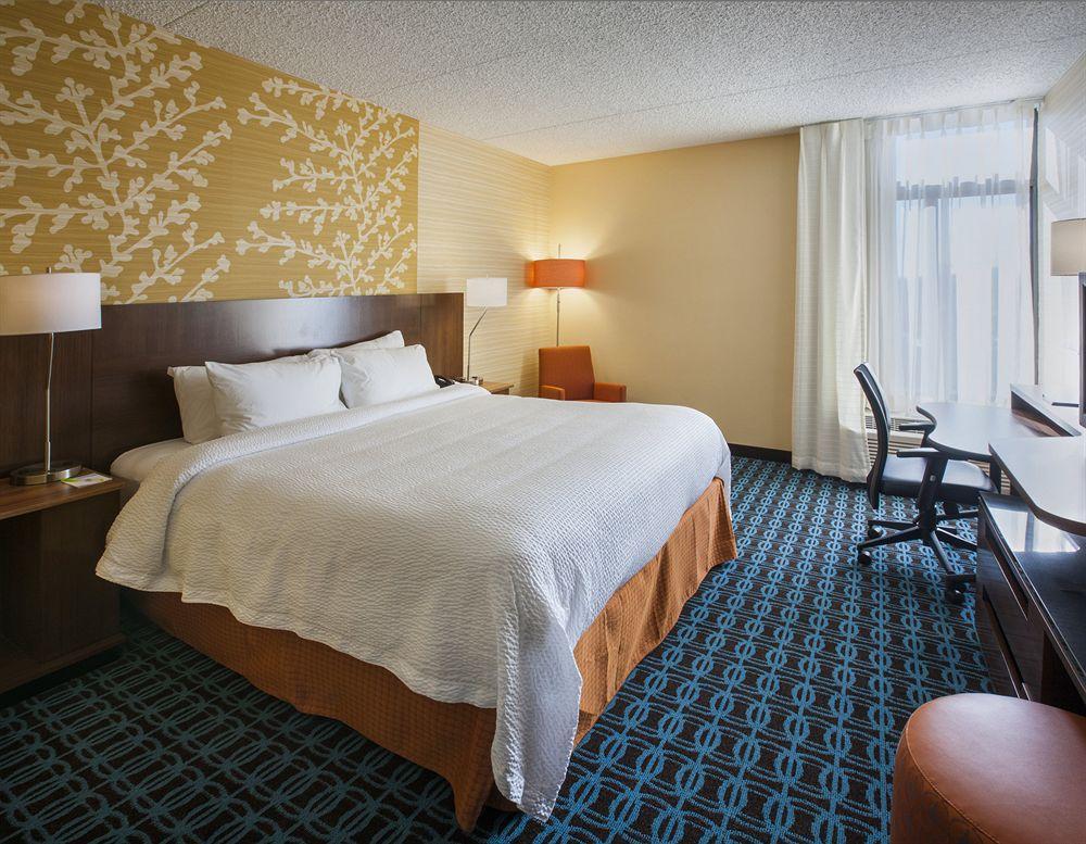 Fairfield Inn By Marriott East Rutherford Meadowlands Экстерьер фото